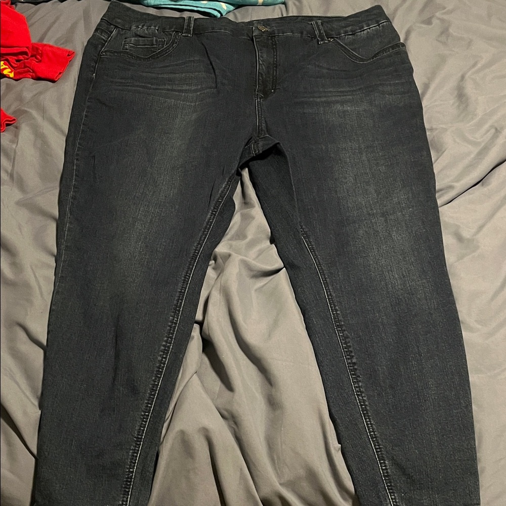 Melissa McCarthy Seven7 Charcoal Skinny Jeans